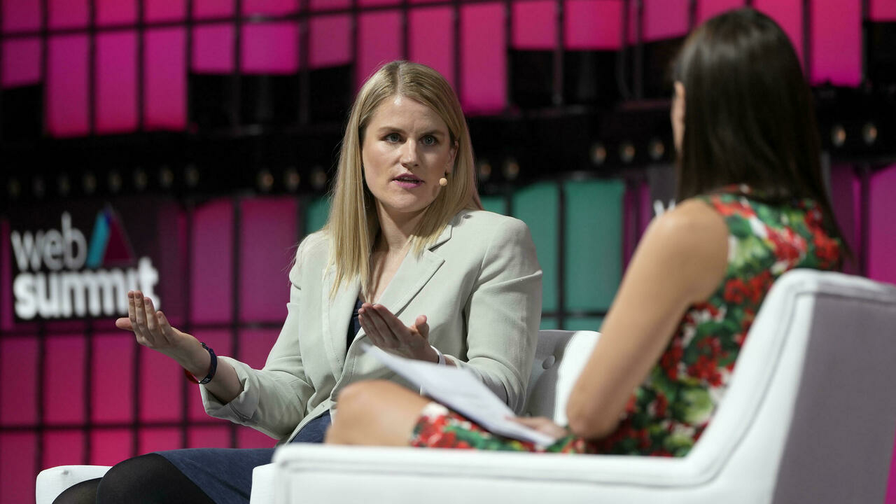 Web Summit 2021 : Frances Haugen tire à boulets rouges sur le patron de Facebook